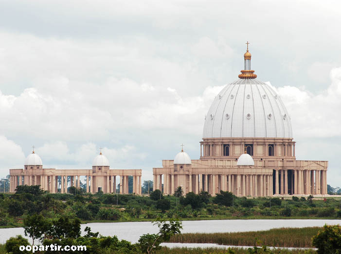 cathedrale de Yamoussoukro  © Mapamundi/CIT