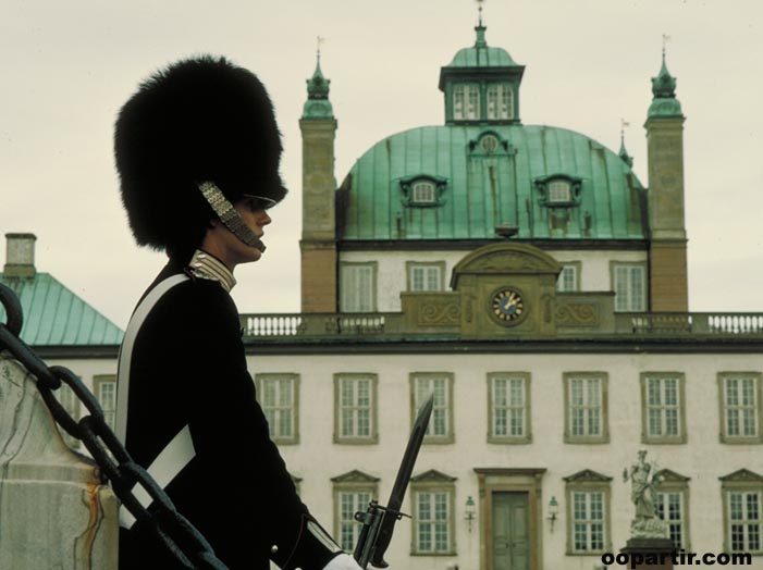 palais d'Amalienborg, Copenhague � oopartir.com