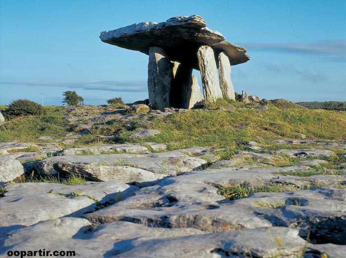dolmen de Poulnabrone © Tourism Ireland