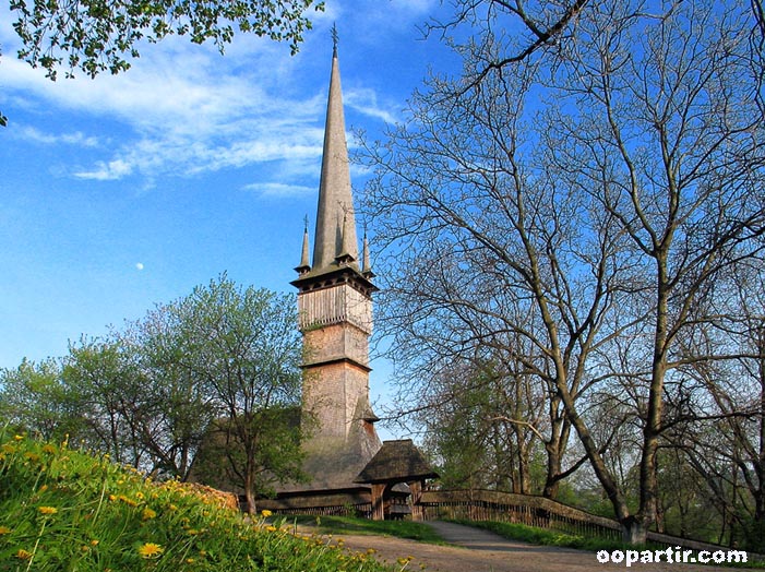 Eglise en bois, Maramures © OT Roumanie