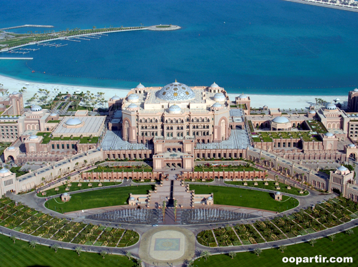Emirates Palace © Abudhabi tourism Authority