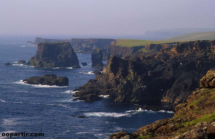 falaises d'Esha Ness  © P.Tomkins/Visitscotland