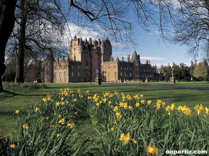 Glamis Castle © P.Tomkins/Visitscotland