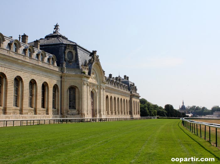 Grandes Ecuries, domaine de Chantilly © oopartir.com