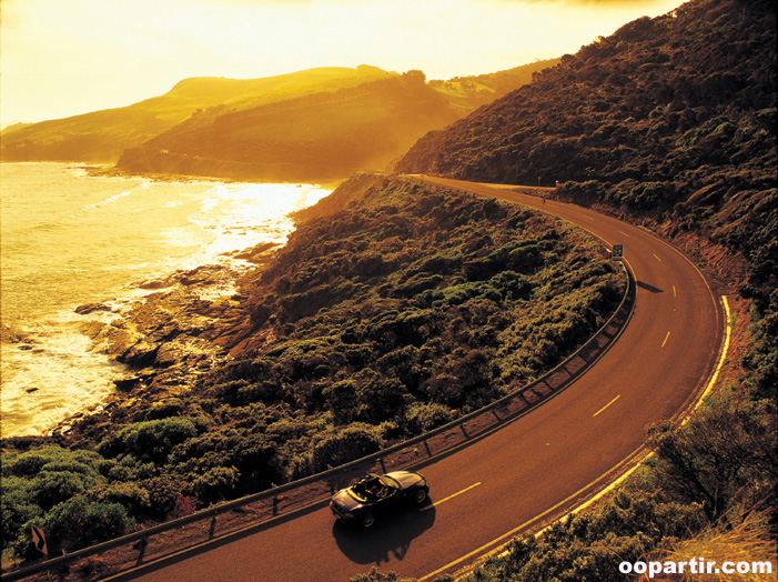 Great Ocean Road © Tourism Australia