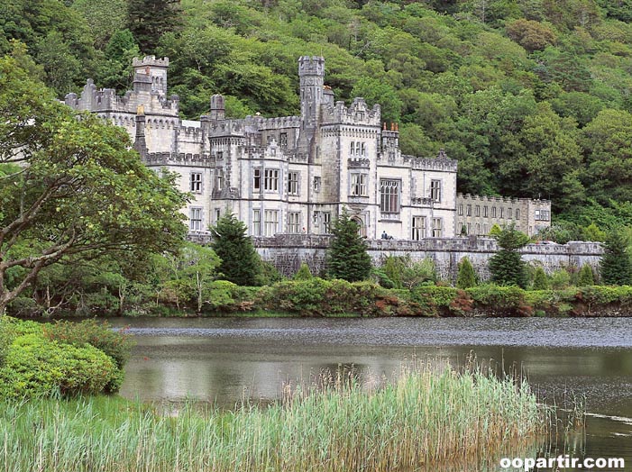 Kylemore Abbey, Connemara © Tourism Ireland