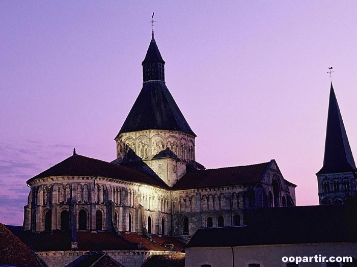 La Charité © Alain Doire Bourgogne Tourisme