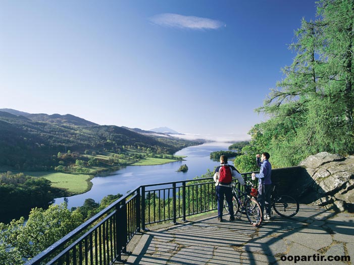 Loch Tummel © P.Tomkins/Visitscotland