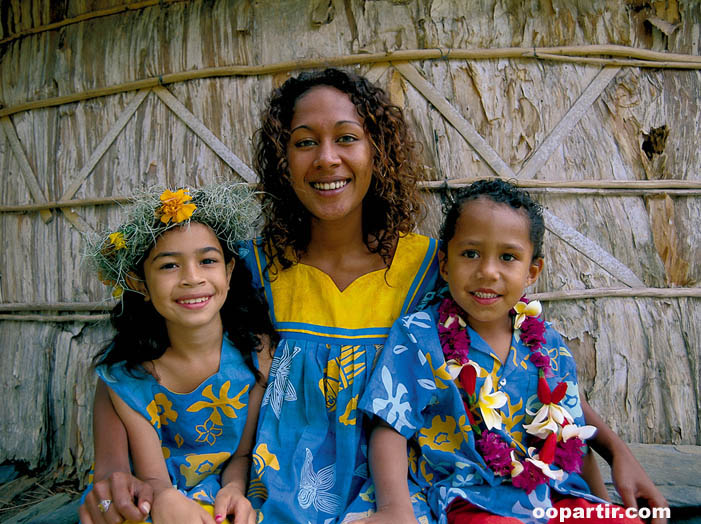 Mère et ses enfants © Nouvelle Calédonie Tourisme