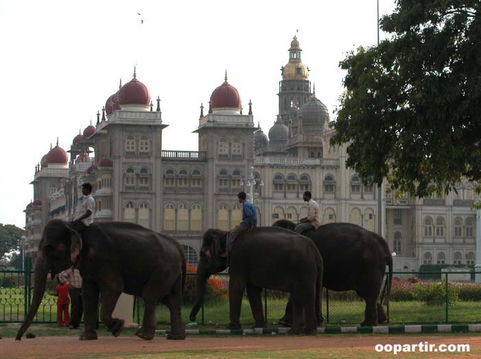 Mysore, Karnataka ©  oopartir.com