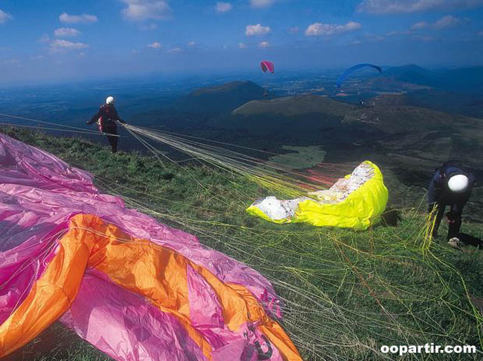 Parapente, Puy de Dôme © Marc de la Guilhaumie