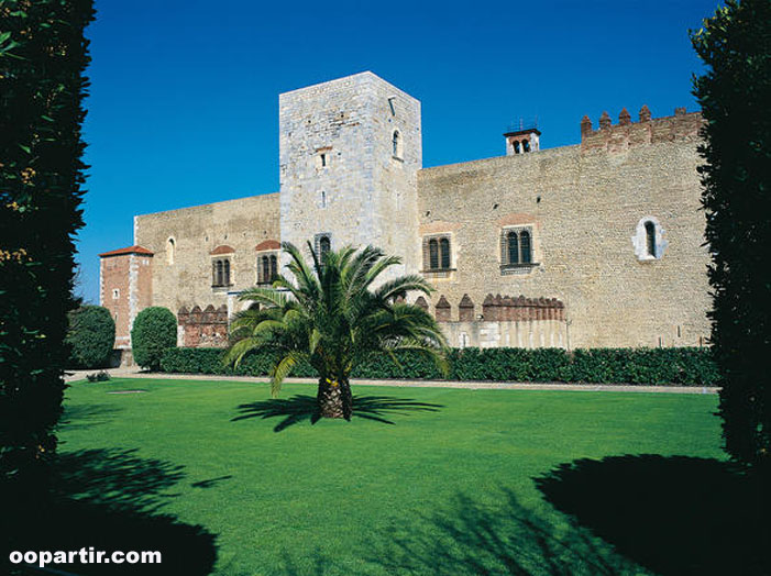 Perpignan (palais Rois de Majorque) © CRT L-R / P.Palau