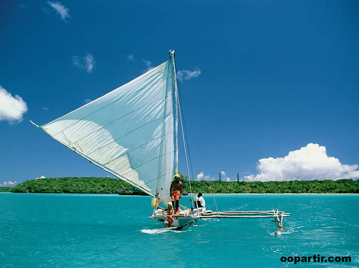 Pirogue © Nouvelle Calédonie Tourisme