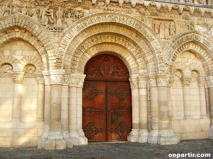 Poitiers (Notre-Dame) © CRT Poitou-Charentes