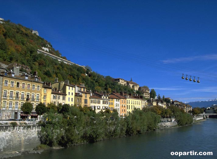 Quais de l'Isère, Grenoble © Rhône-Alpes