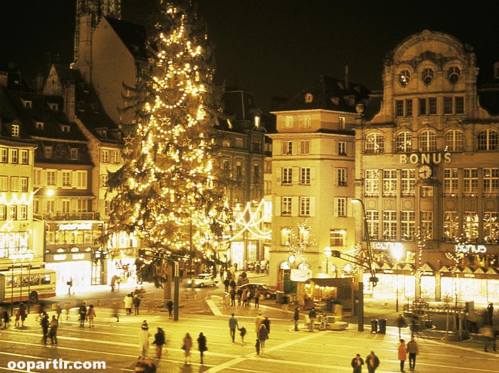 Sapin géant place Kleber, Strasbourg 