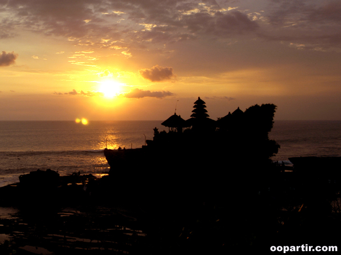 Tanah Lot, Bali © Indonesia.Travel