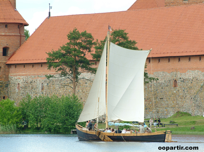 Château de Trakai  ©  infotourlituanie .fr